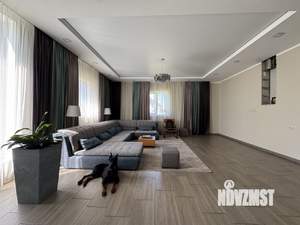 Дом 500м², 2-этажный, участок 10 сот.  