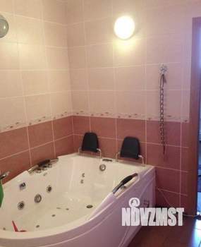 Дом 250м&sup2;, 2-этажный, участок 18 сот.  