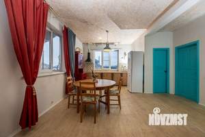 Дом 165м², 2-этажный, участок 15 сот.  