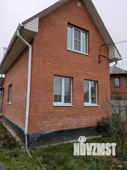 Дом 64м², 2-этажный, участок 7 сот.  