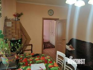 Дом 102м&sup2;, 3-этажный, участок 6 сот.  