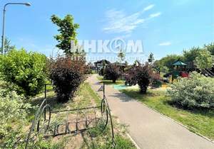 Дом 220м², 2-этажный, участок 10 сот.  