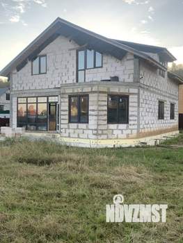 Дом 207м&sup2;, 2-этажный, участок 7 сот.  