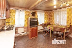 Дача 137м², 2-этажный, участок 7 сот.  