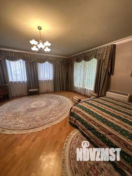 Дом 350м², 2-этажный, участок 20 сот.  