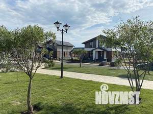 Коттедж 220м², 2-этажный, участок 7 сот.  