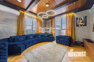 Дом 220м², 3-этажный, участок 8 сот.  
