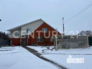 Дом 235м², 2-этажный, участок 8 сот.  