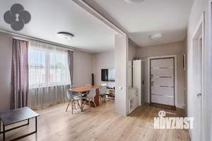 Дом 121м², 2-этажный, участок 5 сот.  