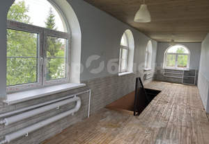 Дом 240м², 2-этажный, участок 10 сот.  