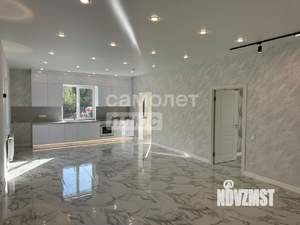Дом 260м², 2-этажный, участок 8 сот.  
