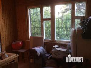 Дом 175м², 3-этажный, участок 8 сот.  