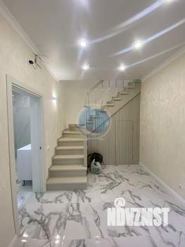 Дом 250м², 2-этажный, участок 8 сот.  