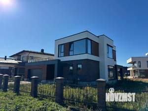 Дом 305м², 2-этажный, участок 9 сот.  