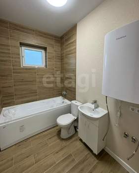 Дом 64м², 1-этажный, участок 6 сот.  