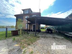 Коттедж 213м&sup2;, 3-этажный, участок 9 сот.  