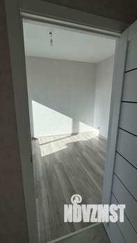 Дом 100м&sup2;, 1-этажный, участок 7 сот.  