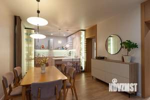 Дом 202м&sup2;, 2-этажный, участок 10 сот.  