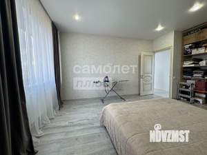 Дом 240м², 2-этажный, участок 8 сот.  