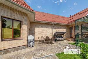 Дом 650м&sup2;, 3-этажный, участок 23 сот.  