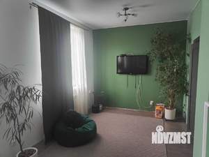 Дом 218м², 3-этажный, участок 4 сот.  