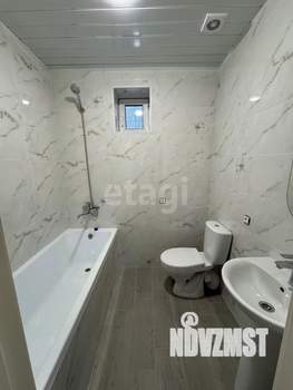 Дом 180м&sup2;, 2-этажный, участок 10 сот.  