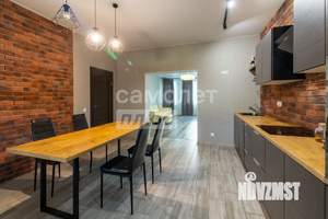 Дом 185м², 2-этажный, участок 8 сот.  