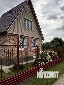 Дом 50м², 2-этажный, участок 6 сот.  