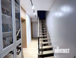 Дом 202м², 2-этажный, участок 10 сот.  