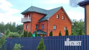 Дом 290м², 3-этажный, участок 11 сот.  