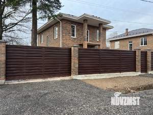 Дом 220м², 3-этажный, участок 6 сот.  