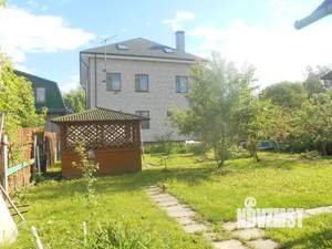 Дом 272м², 3-этажный, участок 6 сот.  