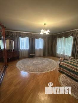 Дом 350м², 2-этажный, участок 20 сот.  