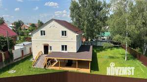 Дом 260м², 2-этажный, участок 8 сот.  