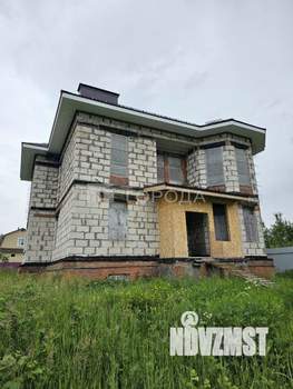 Дом 250м², 2-этажный, участок 9 сот.  