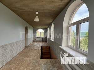 Дом 240м², 2-этажный, участок 10 сот.  