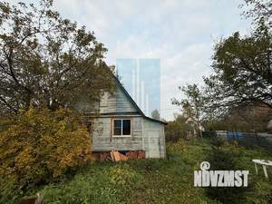 Дом 50м², 2-этажный, участок 6 сот.  