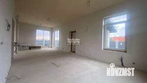 Коттедж 200м², 2-этажный, участок 7 сот.  