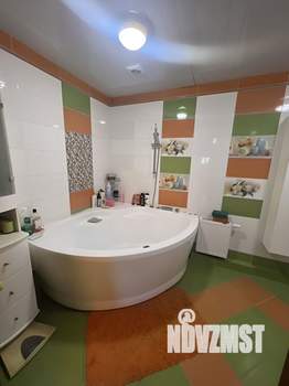 Коттедж 491м², 3-этажный, участок 15 сот.  