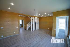 Дом 182м², 2-этажный, участок 14 сот.  