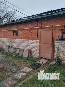 Дом 200м&sup2;, 2-этажный, участок 8 сот.  