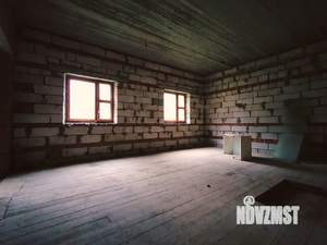 Коттедж 360м², 3-этажный, участок 13 сот.  