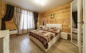 Дом 185м², 2-этажный, участок 8 сот.  