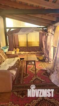 Дом 170м&sup2;, 2-этажный, участок 4 сот.  