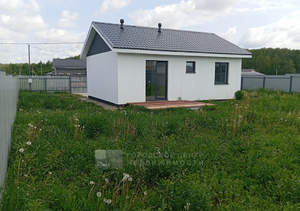 Дом 64м², 1-этажный, участок 6 сот.  