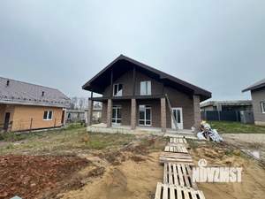 Дом 180м², 2-этажный, участок 5 сот.  