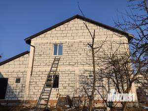 Дом 213м², 2-этажный, участок 9 сот.  