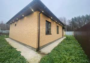 Дом 111м², 1-этажный, участок 6 сот.  