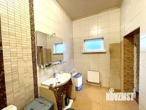 Дом 230м², 2-этажный, участок 10 сот.  