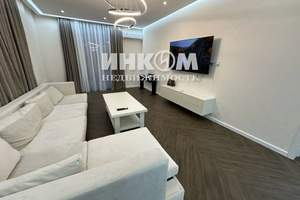 Дом 330м&sup2;, 2-этажный, участок 13 сот.  